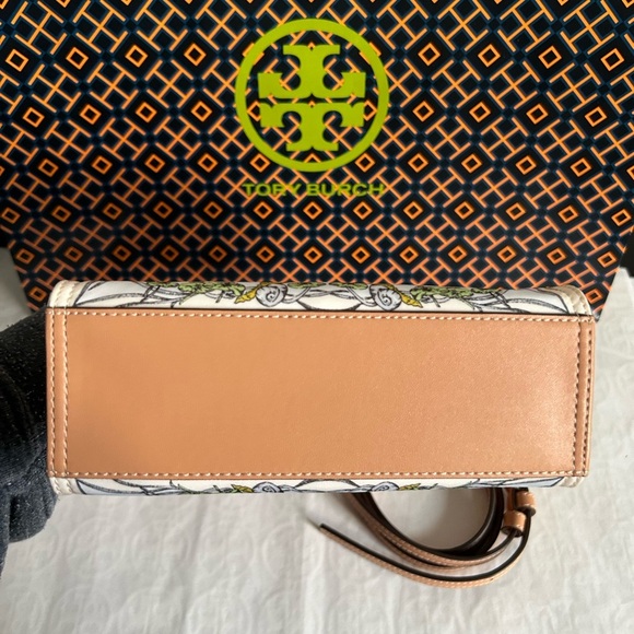 Tory Burch Ella Printed Nylon Mini Tote Bag Crossbody Meadow Gold Green Cream - Picture 4 of 9